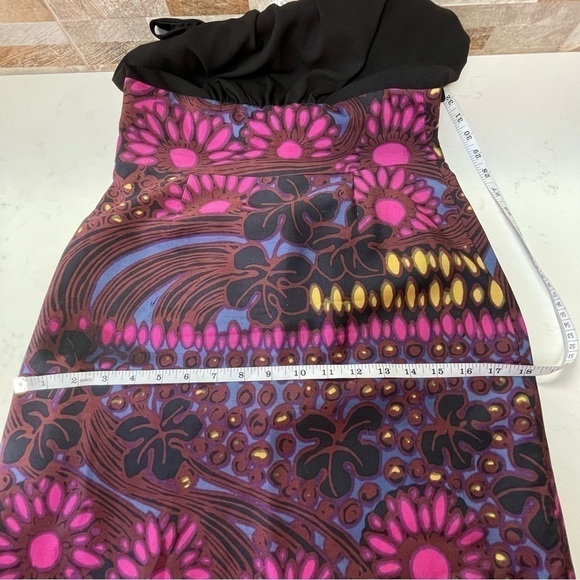 TRINA TURK - Pure Silk skirt Tory Sheath Dress Lined Womens Sz 4 - Picture 10 of 15